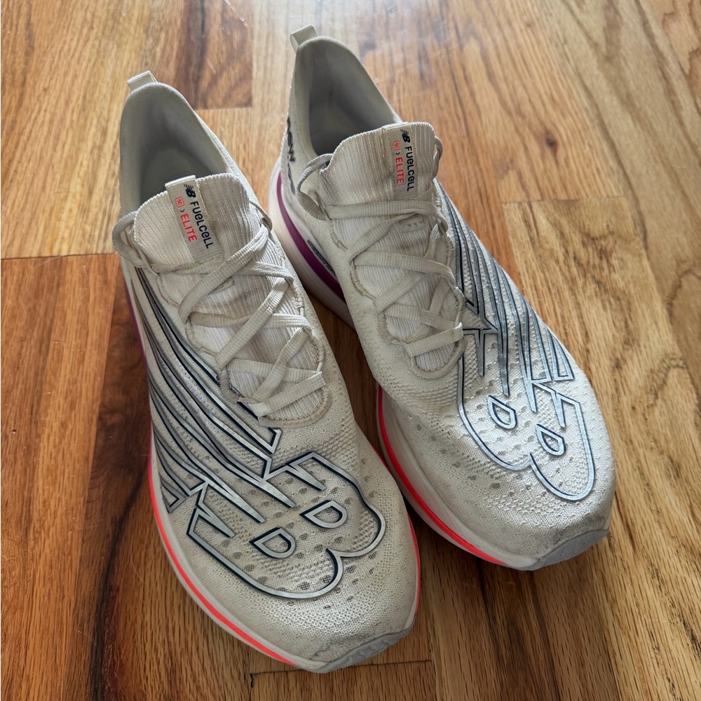 New Balance Fuel Cell Elite Womens 10.5